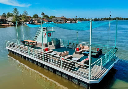 H2O Barge from Nauti-Dayz Boat Rentals on Lake Conroe, great for relaxing cruises, family gatherings, and lakefront adventures in Montgomery, Texas